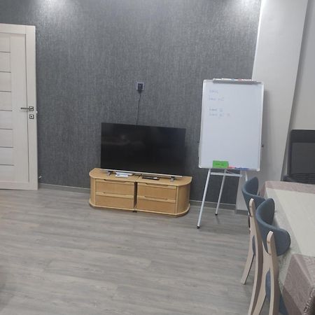 Cozy Apartment 예레반 외부 사진